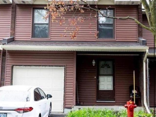 Townhouse for rent in Mulhurst Bay, Ontario
