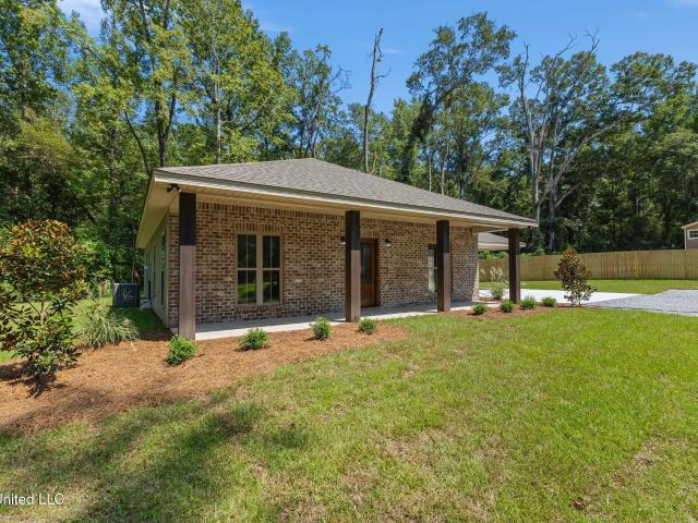 House for sale in Sumrall, Mississippi