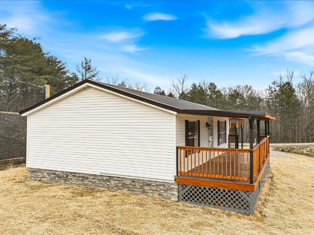 House for sale in Williamsburg, Kentucky