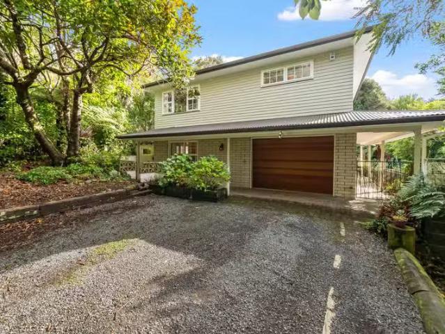 House for sale in Otakou