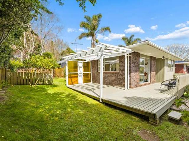 House for sale in Howick, Oroua County