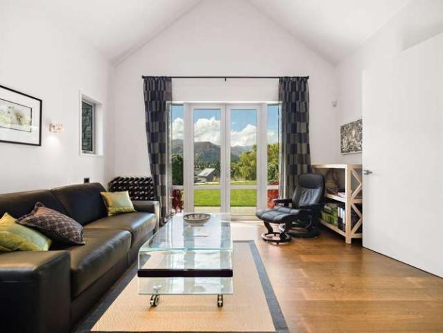 House for sale in Otakou