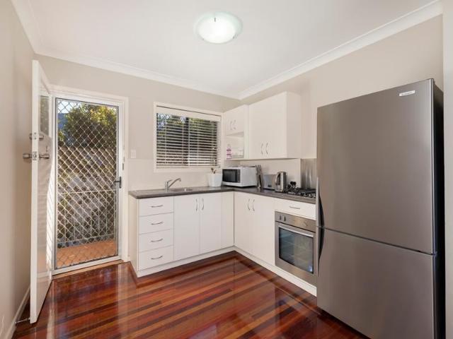 Apartment for rent in Toombul, Queensland