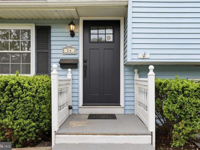 House for sale in Deepwater, New Jersey