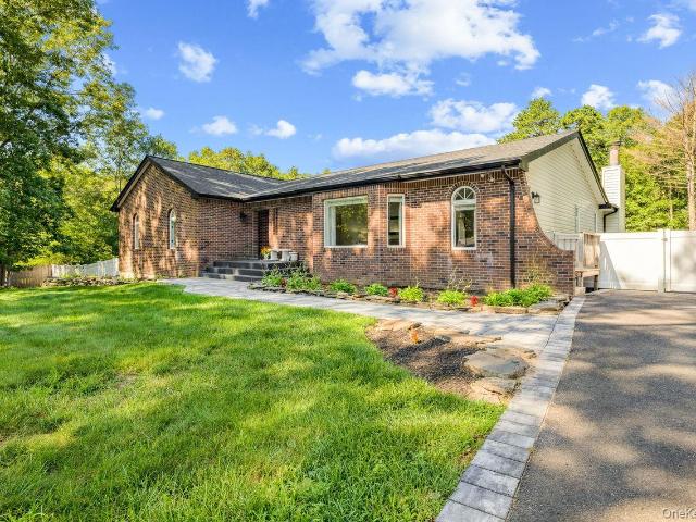House for sale in Centereach, New York