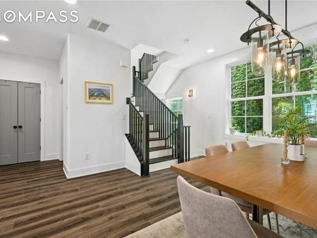 Townhouse for sale in Atlanta