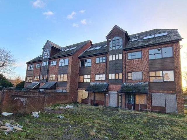 House for sale in Grimsby, North East Lincolnshire