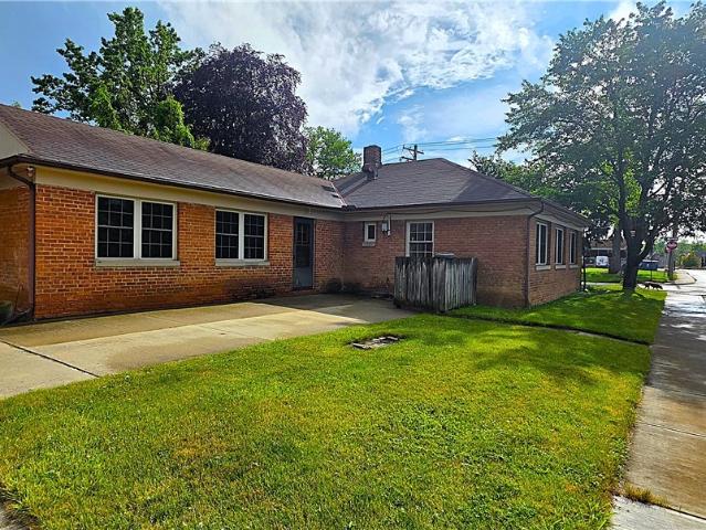 Commercial for sale in Berea