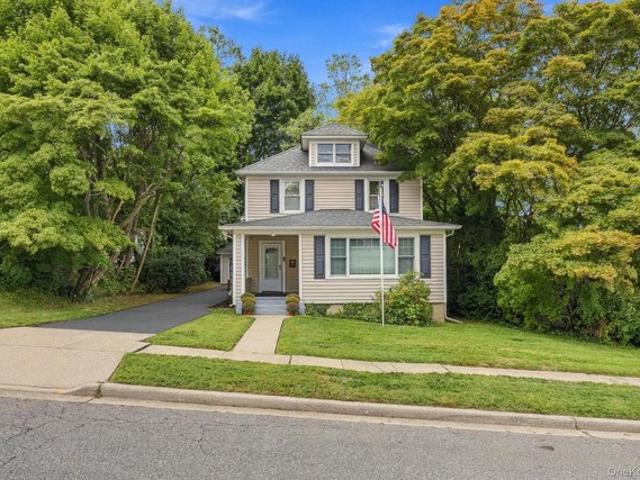 House for sale in Locust Valley, Nassau County