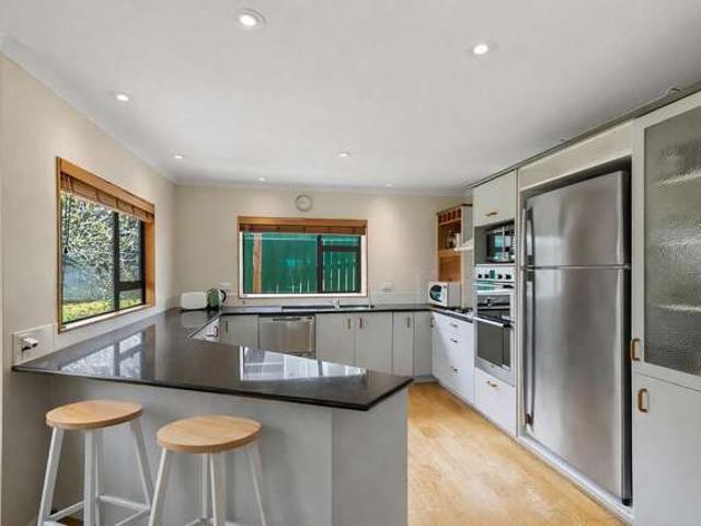 House for sale in Birkdale, Kaipātiki