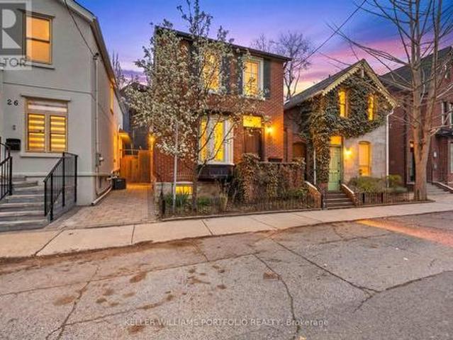 House for sale in University—Rosedale, Toronto