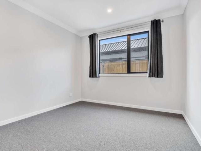 House for sale in Otakou