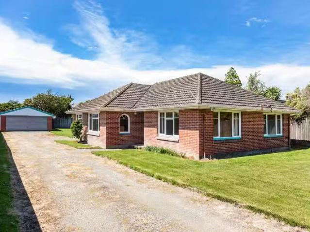 House for sale in Bryndwr, Canterbury