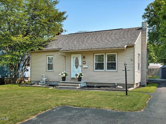 House for sale in Castleton On Hudson, New York