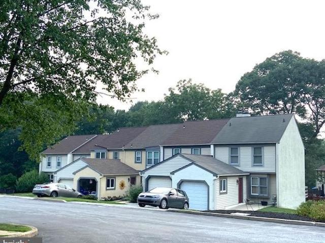 Townhouse for sale in Delco, Pennsylvania