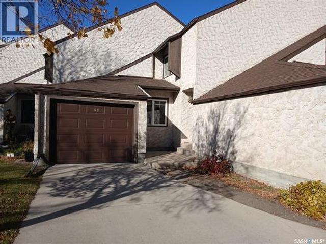 Townhouse for sale in Hillsdale, Regina