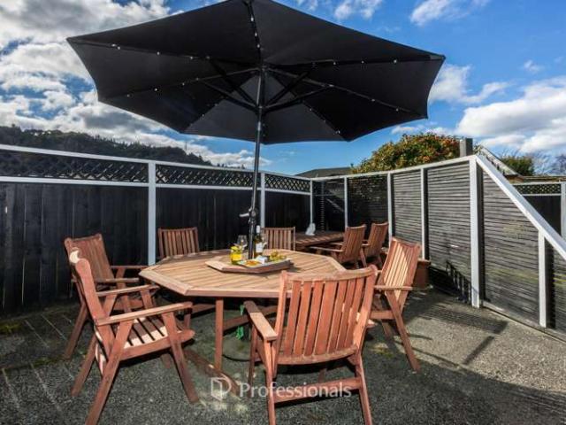 House for sale in Pauatahanui, Wellington