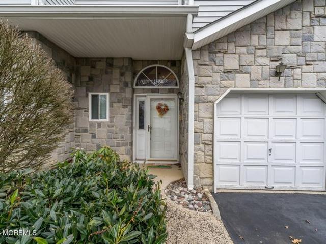 Townhouse for sale in Cliffwood, New Jersey