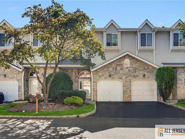Townhouse for sale in South Amboy, New Jersey