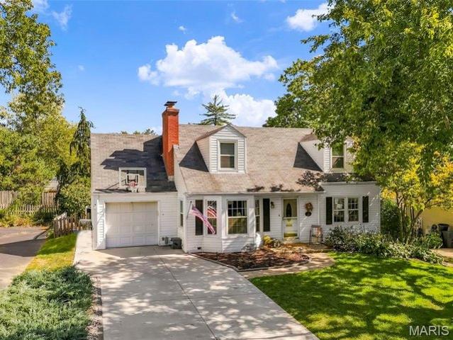 House for sale in Saint Louis