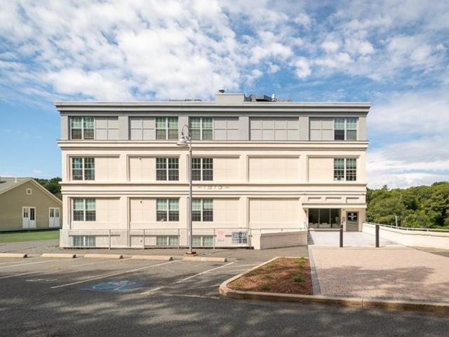 Condo for sale in Gloucester, Massachusetts