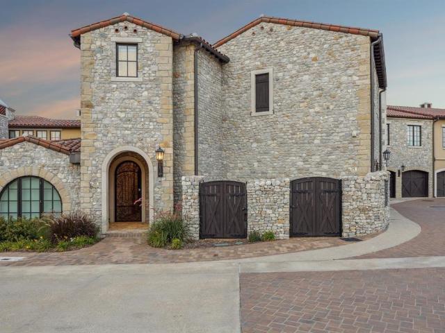 Townhouse for sale in Texas