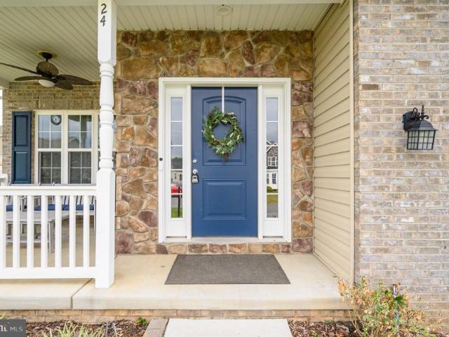 House for sale in Bunker Hill, West Virginia