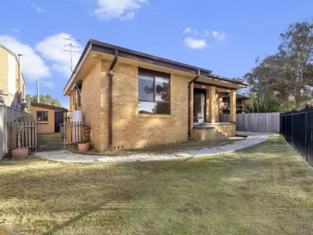 House for rent in The Entrance North, New South Wales