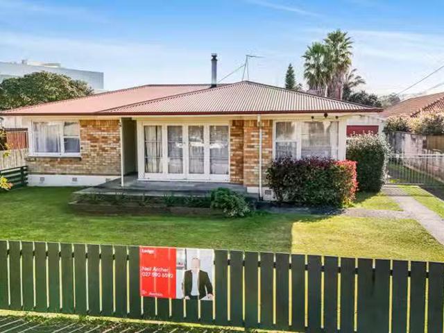 House for sale in Hamilton, Waikato
