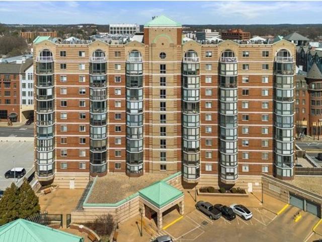 Condo for sale in Rockville, Maryland