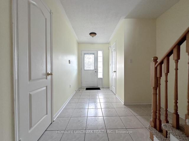 Townhouse for sale in Woburn, Ontario