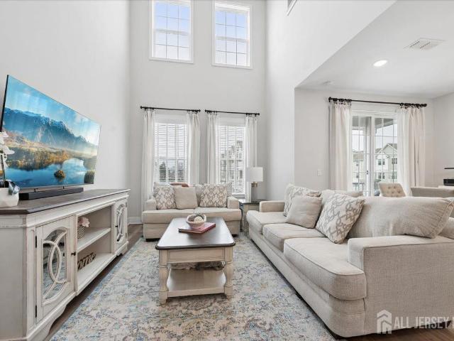 Townhouse for sale in Dunellen, New Jersey