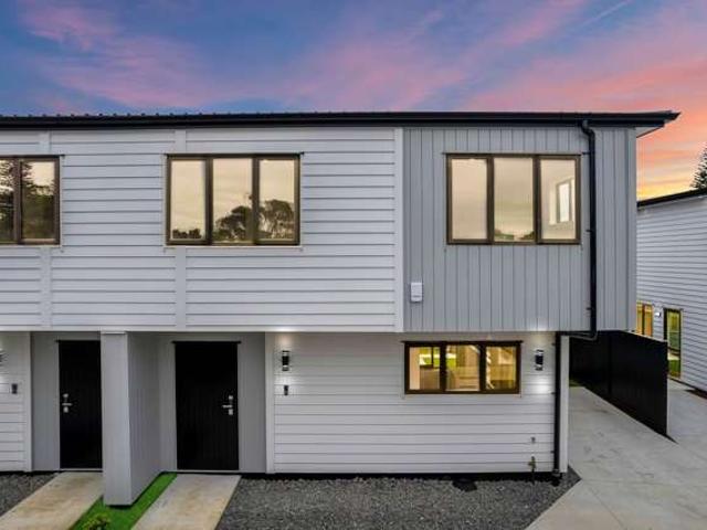 Townhouse for sale in Owhata