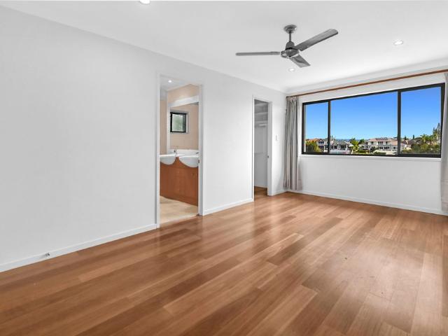 Apartment for rent in Gold Coast, Gold Coast Urban