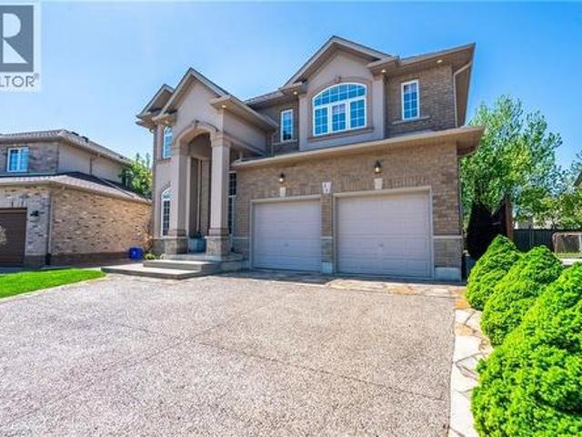 House for sale in Ancaster, Ontario
