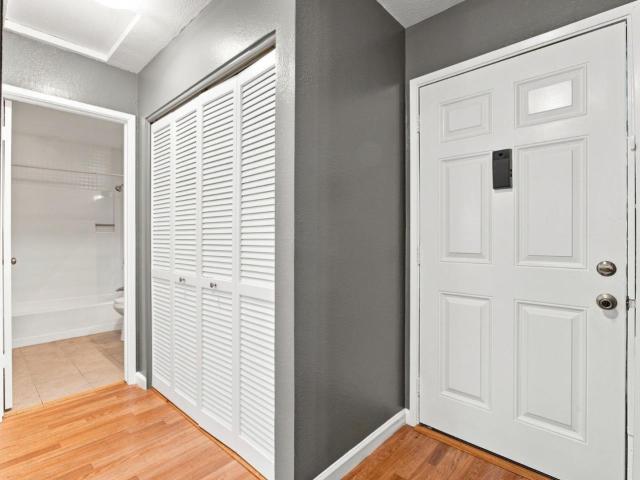 Condo for sale in Emeryville, Alameda County