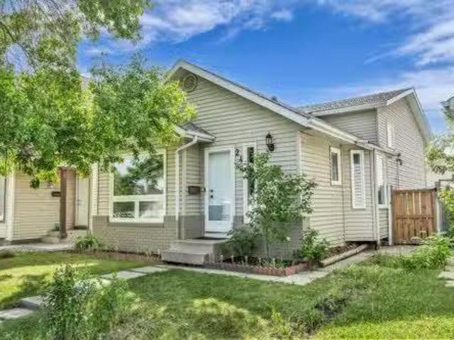 House for sale in Northwest, Alberta