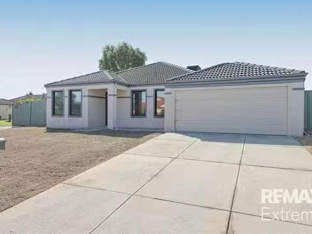 House for rent in Wattle Grove, Western Australia