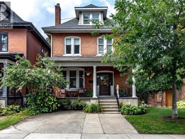 House for sale in Ancaster, Ontario