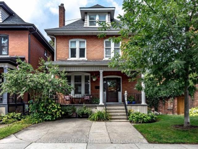 House for sale in Ancaster, Ontario