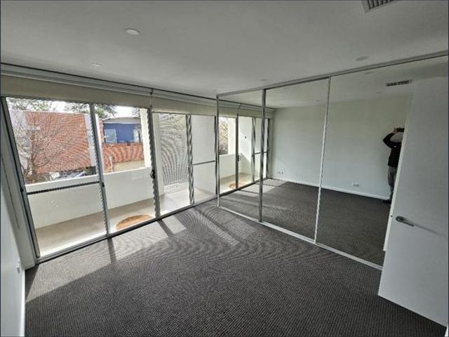 Townhouse for rent in Horseshoe Creek, South Australia