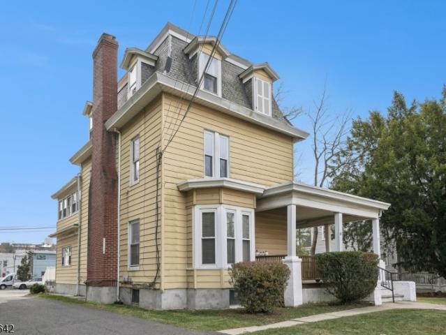 House for sale in Summit, New Jersey