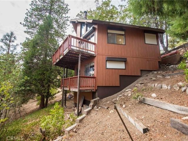 House for sale in Fredalba, Running Springs