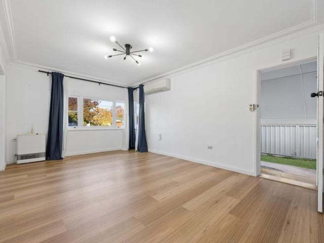 House for rent in Brisbane Grove, New South Wales