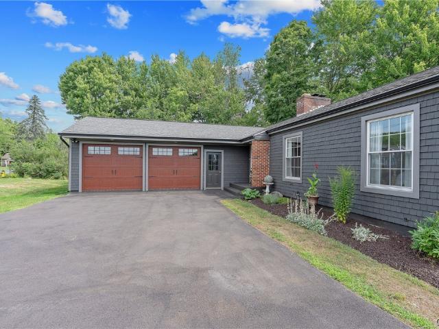 House for sale in Central Square, New York