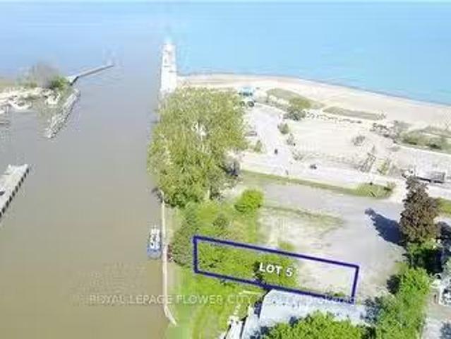 House for sale in Lambton Shores, Ontario