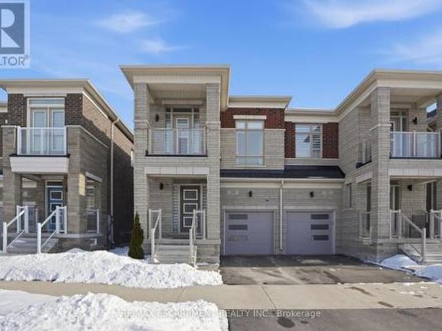House for sale in Ancaster, Ontario