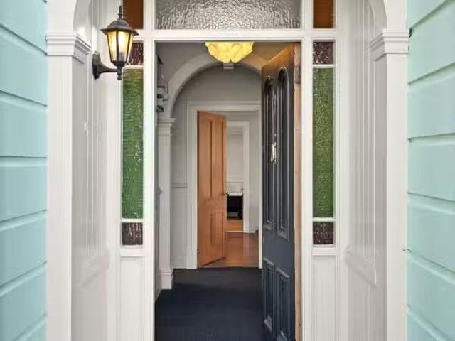 House for sale in Otakou