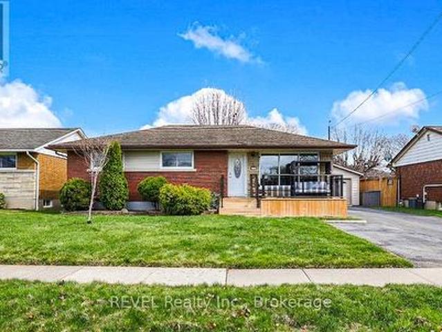 House for sale in Niagara, Ontario