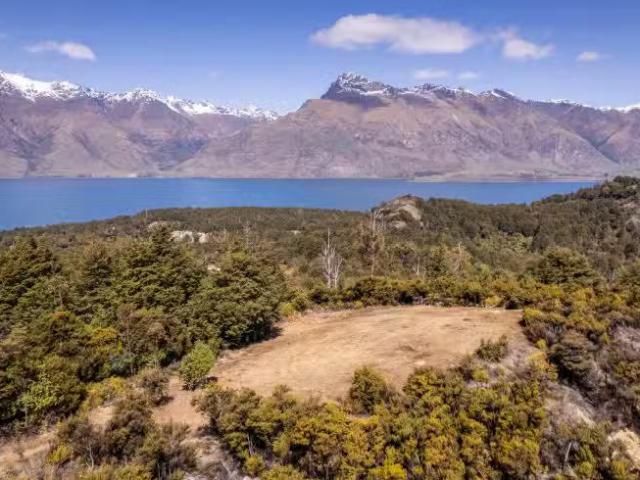 House for sale in Otakou